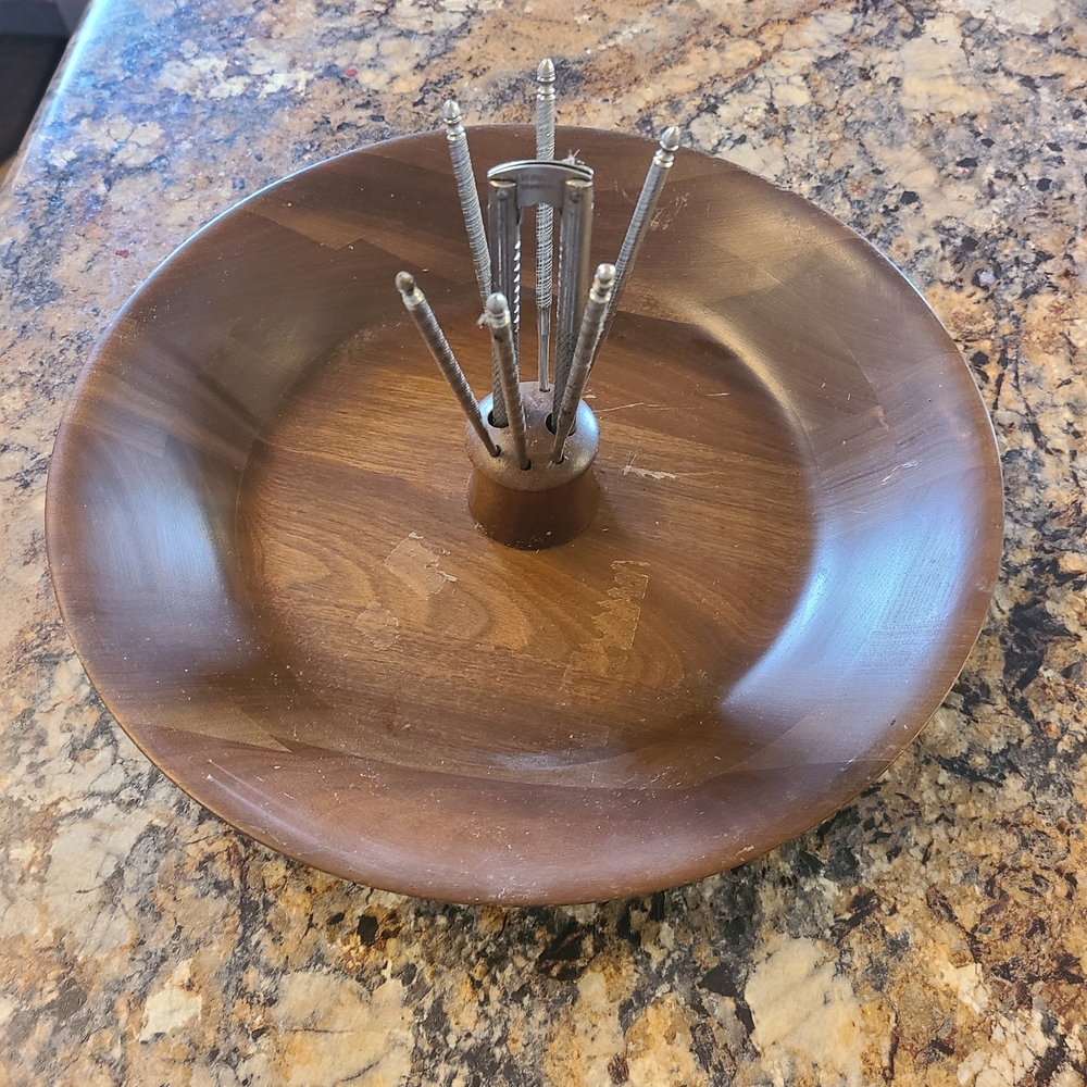 VINTAGE WALNUT NUT BOWL